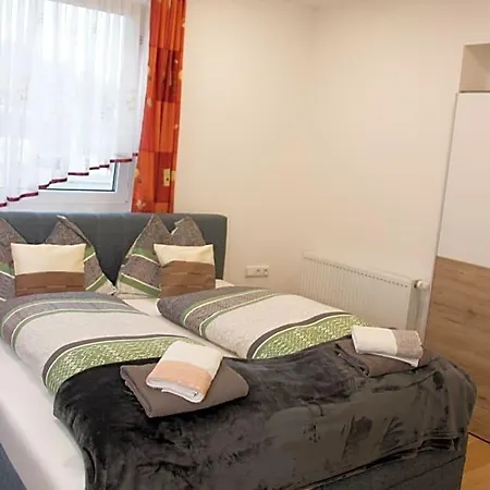 Schlafstube - Bed & Breakfast Zeltweg
