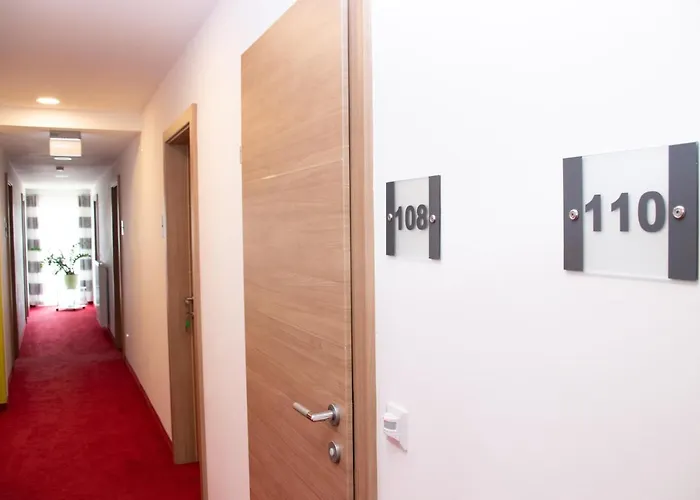 Schlafstube - Bed & Breakfast Zeltweg