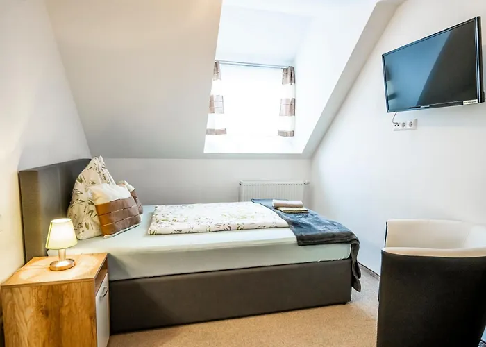 Schlafstube - Bed & Breakfast Zeltweg