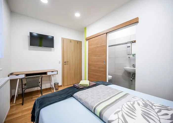 Bed & Breakfast Schlafstube - 3*